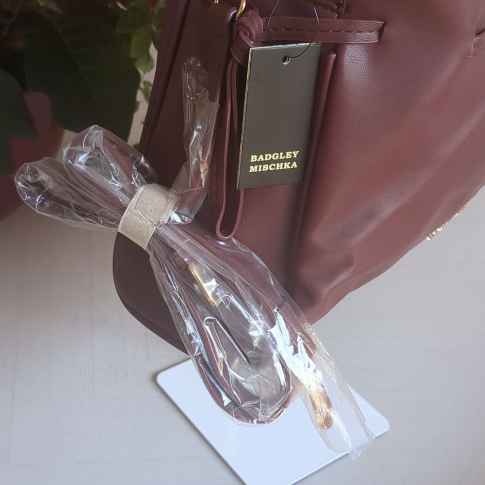 New Badgley Mischka Plum Dumpling Bag❤️ - Picture 5 of 9